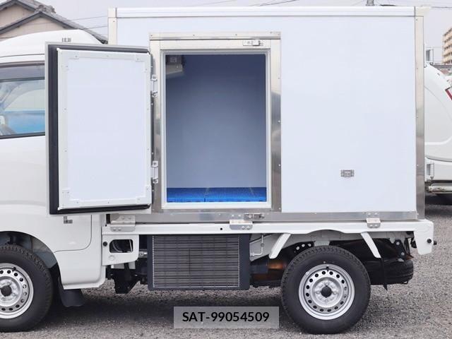Daihatsu HIJET TRUCK 2025-07 8627053-9