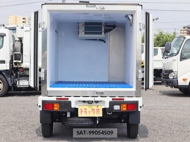 Daihatsu HIJET TRUCK 2025-07 8627053-10