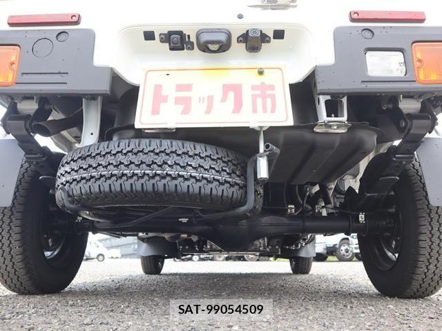 Daihatsu HIJET TRUCK 2025-07 8627053-23