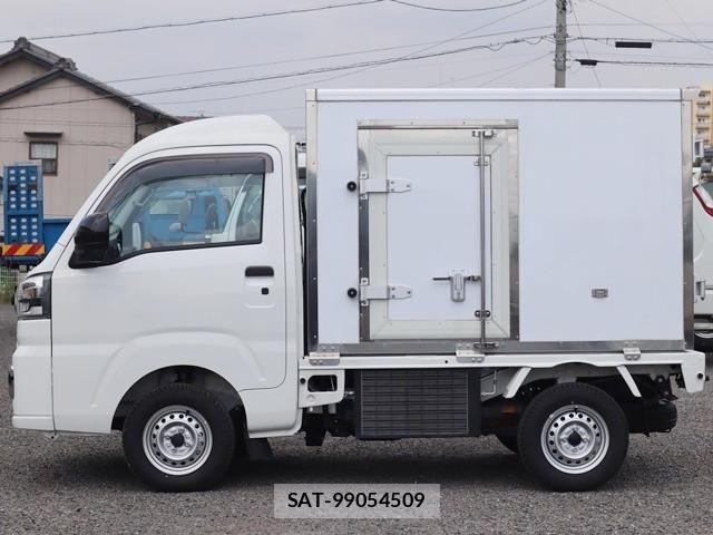 Daihatsu HIJET TRUCK 2025-07 8627053-8
