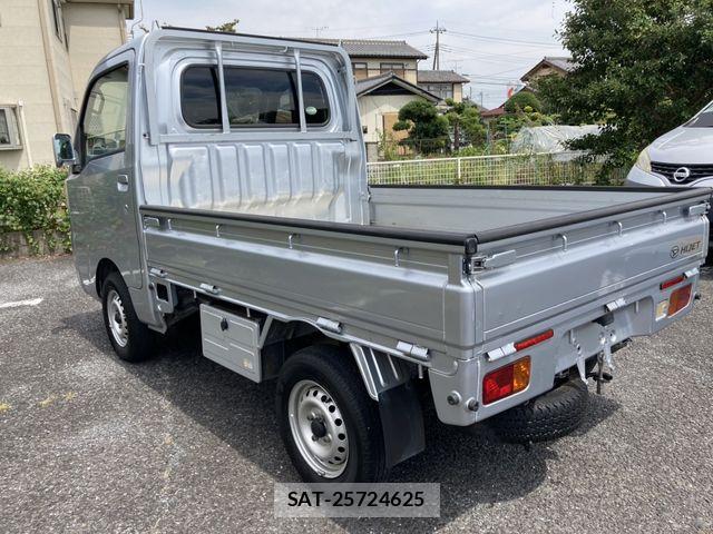 Daihatsu HIJET TRUCK 2017-08 8627059-5
