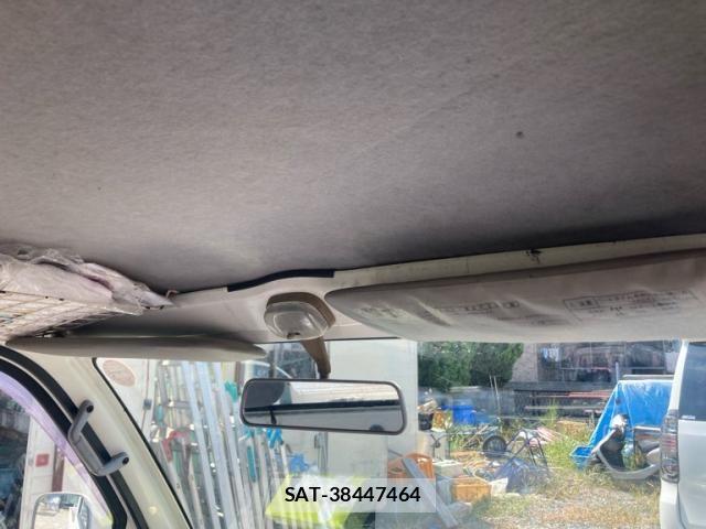 Daihatsu HIJET TRUCK 2005-06 8659411-14