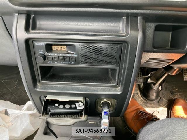 Daihatsu HIJET TRUCK 2000-01 8659408-16