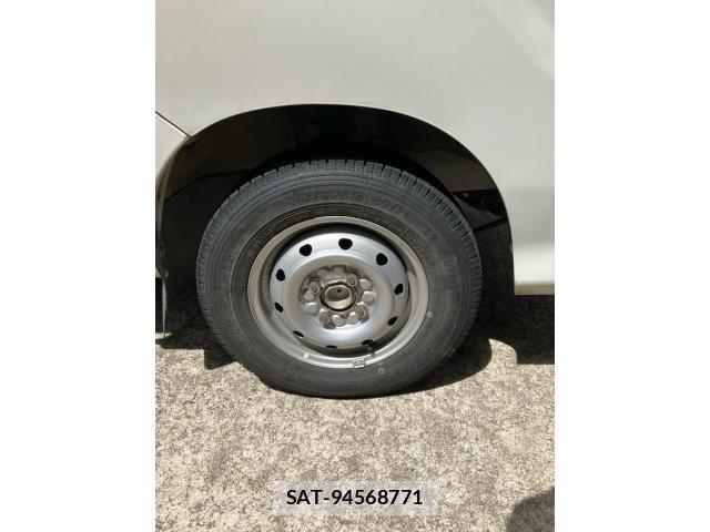 Daihatsu HIJET TRUCK 2000-01 8659408-4