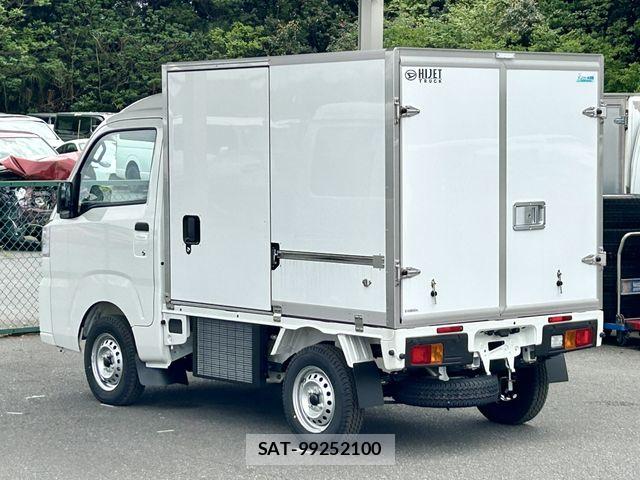 Daihatsu HIJET TRUCK 2026-07 8742638-12