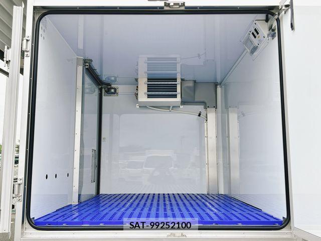 Daihatsu HIJET TRUCK 2026-07 8742638-13
