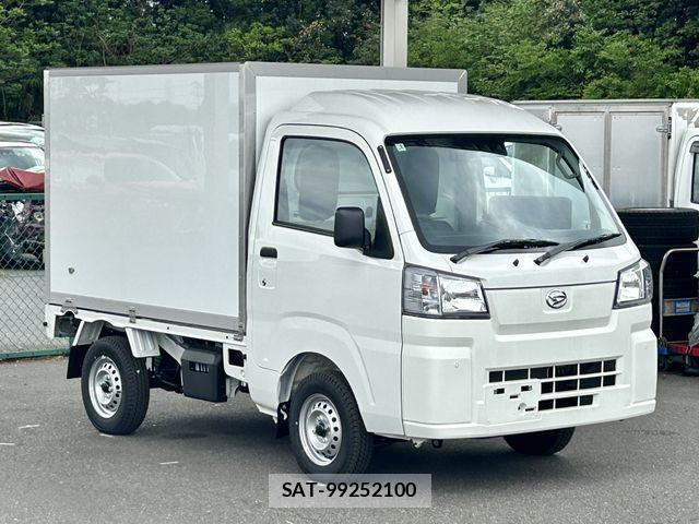Daihatsu HIJET TRUCK 2026-07 8742638-6