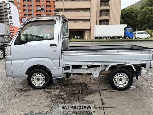 Daihatsu HIJET TRUCK 2019-10 8742640-11
