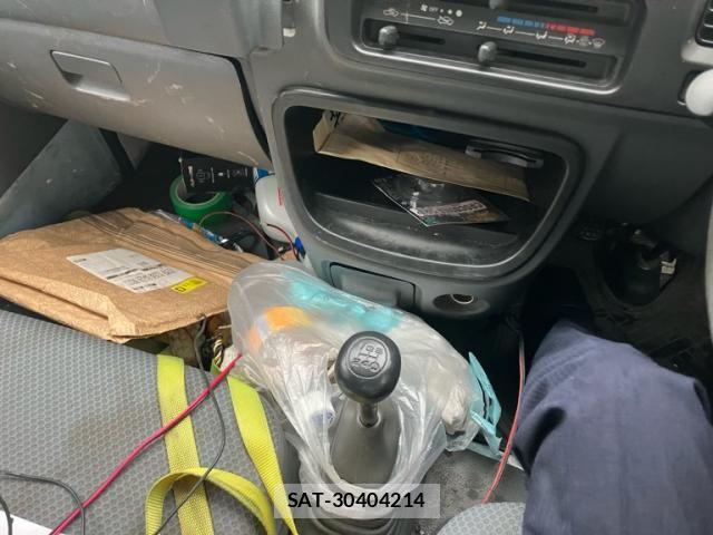 Daihatsu HIJET TRUCK 2010-11 8742643-8