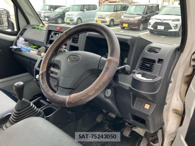 Daihatsu HIJET TRUCK 2016-07 8796157-12
