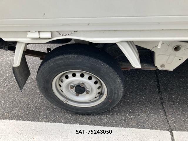Daihatsu HIJET TRUCK 2016-07 8796157-6
