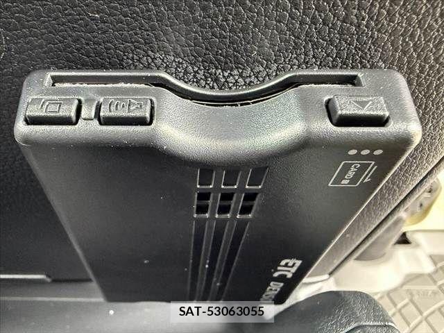 Daihatsu HIJET TRUCK 2021-05 8829364-4
