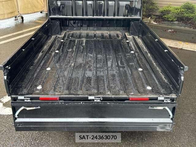 Daihatsu HIJET TRUCK 2025-06 8829363-11