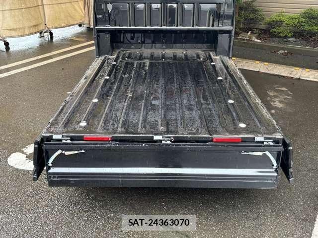 Daihatsu HIJET TRUCK 2025-06 8829363-12