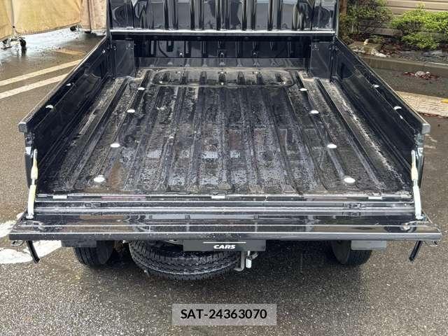 Daihatsu HIJET TRUCK 2025-06 8829363-13