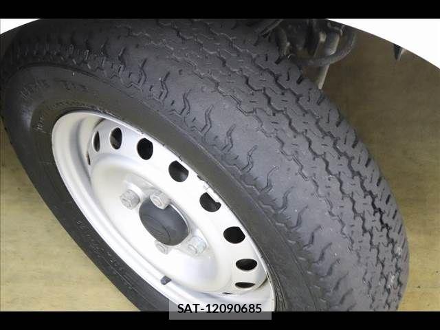 Daihatsu HIJET TRUCK 2021-06 8829365-23