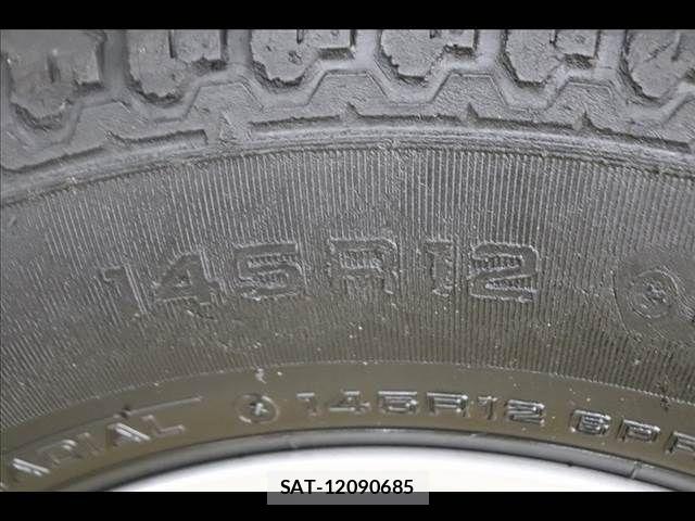Daihatsu HIJET TRUCK 2021-06 8829365-24