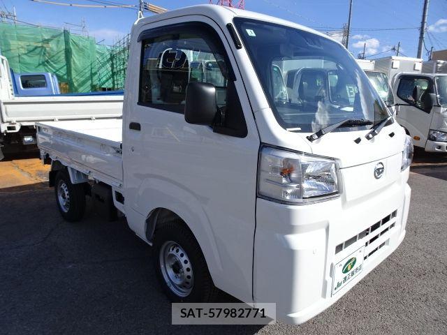 Daihatsu HIJET TRUCK 2026-04 8829361-2
