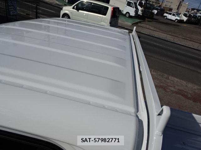 Daihatsu HIJET TRUCK 2026-04 8829361-8