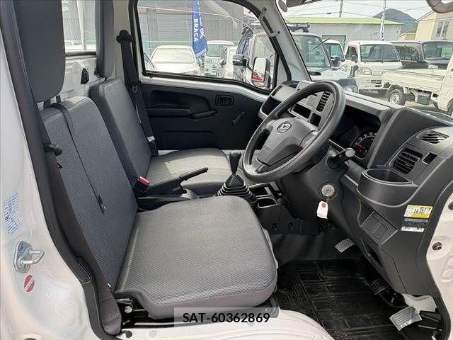 Daihatsu HIJET TRUCK 2015-06 8829366-17
