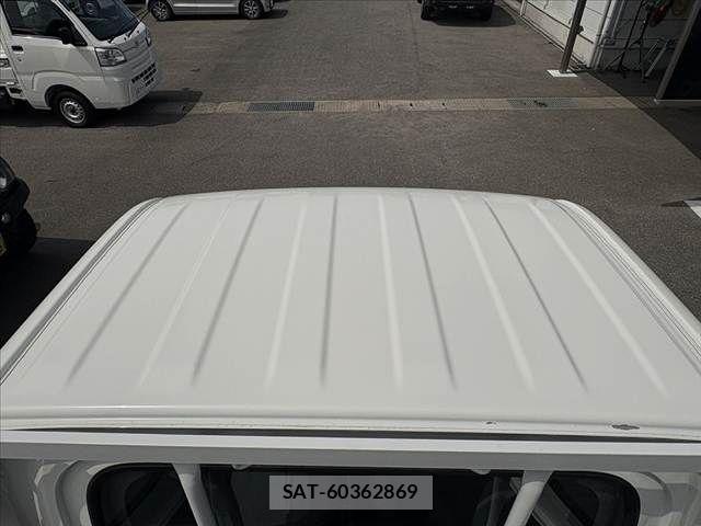 Daihatsu HIJET TRUCK 2015-06 8829366-18