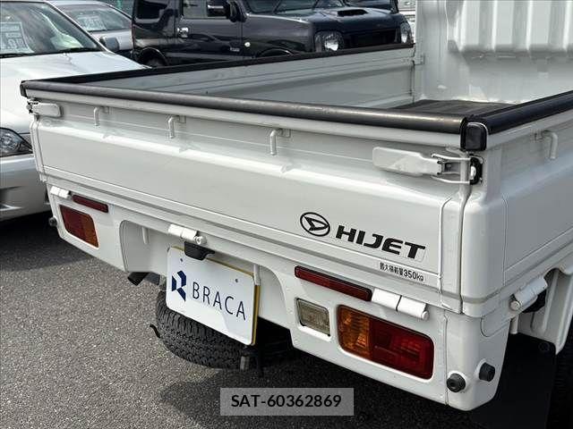 Daihatsu HIJET TRUCK 2015-06 8829366-28