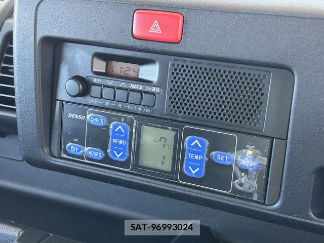 Daihatsu HIJET TRUCK 2019-04 8849269-23