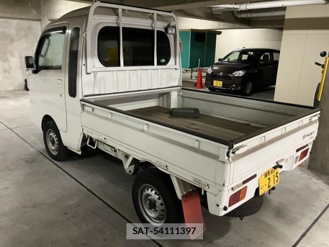 Daihatsu HIJET TRUCK 2016-04 8871149-5