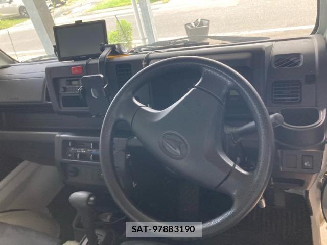 Daihatsu HIJET TRUCK 2020-10 8880042-10