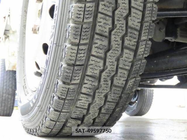 Daihatsu HIJET TRUCK 2003-07 8880045-17
