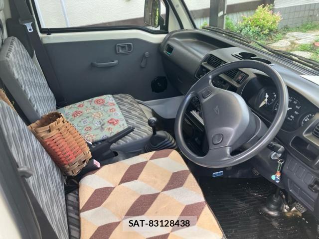 Daihatsu HIJET TRUCK 2004-12 8883701-11