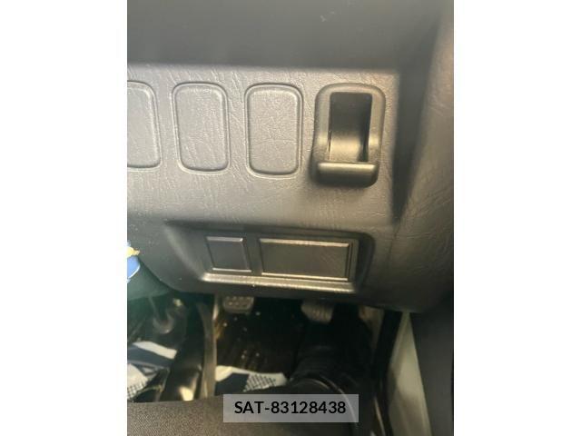 Daihatsu HIJET TRUCK 2004-12 8883701-15
