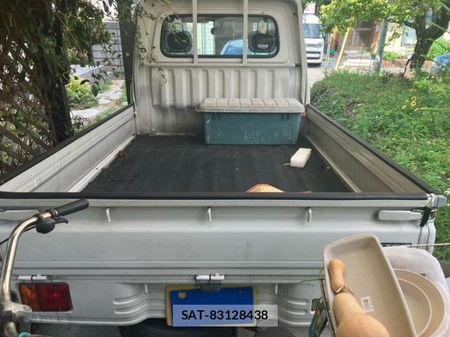 Daihatsu HIJET TRUCK 2004-12 8883701-3