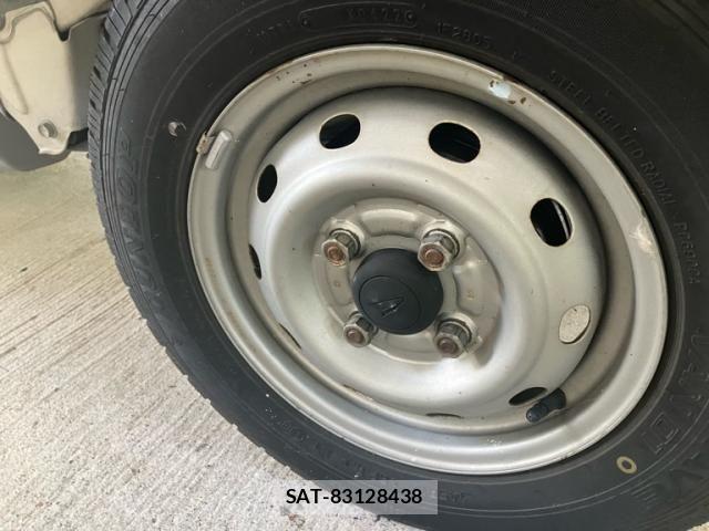 Daihatsu HIJET TRUCK 2004-12 8883701-8