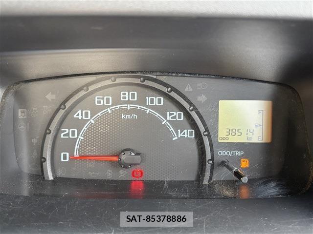 Daihatsu HIJET TRUCK 2021-04 8158555-28