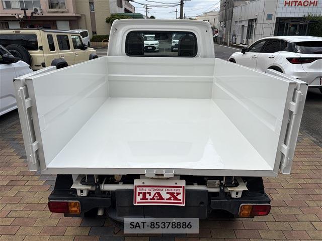 Daihatsu HIJET TRUCK 2021-04 8158555-7