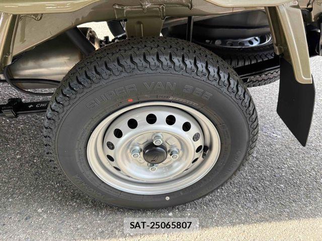 Daihatsu HIJET TRUCK 2025-01 689439-28
