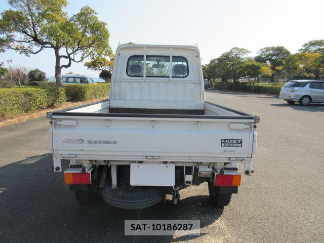 Daihatsu HIJET TRUCK 2004-11 768856-11