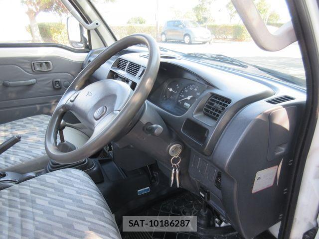 Daihatsu HIJET TRUCK 2004-11 768856-1