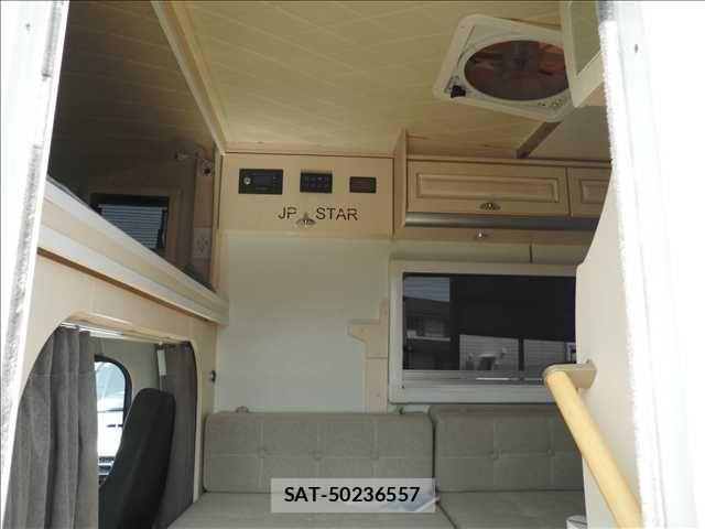 Daihatsu HIJET TRUCK 2022-08 923313-7