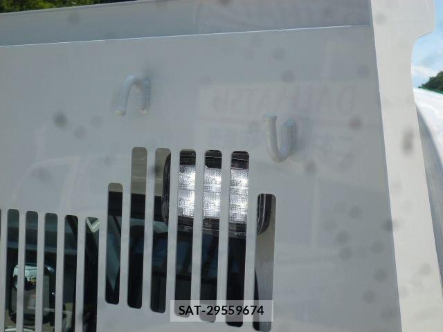 Daihatsu HIJET TRUCK 2025-06 1173001-13