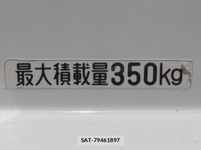 Daihatsu HIJET TRUCK 2016-04 1228293-19