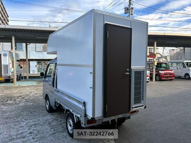 Daihatsu HIJET TRUCK 2021-03 1281712-9