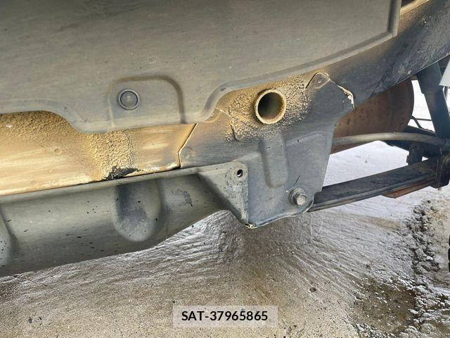 Daihatsu HIJET TRUCK 2015-11 1281708-6