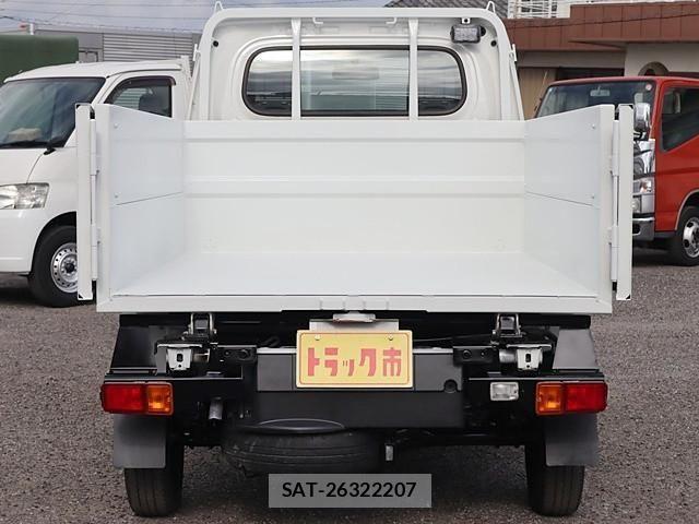 Daihatsu HIJET TRUCK 2023-07 1743634-10