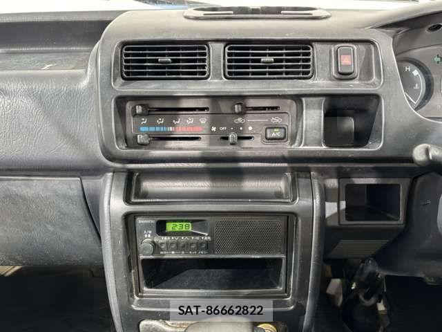 Daihatsu HIJET TRUCK 2003-04 1825197-19