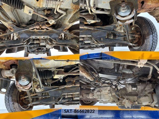Daihatsu HIJET TRUCK 2003-04 1825197-26