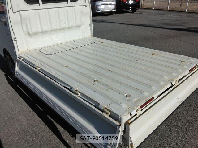 Daihatsu HIJET TRUCK 2016-04 2009614-21
