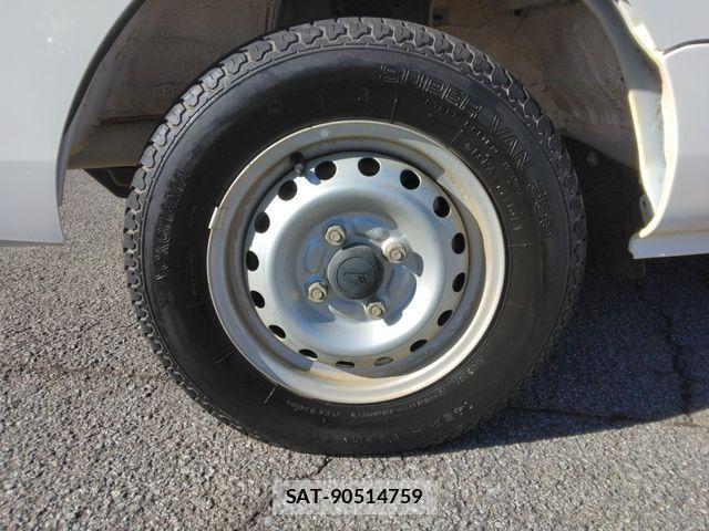 Daihatsu HIJET TRUCK 2016-04 2009614-26
