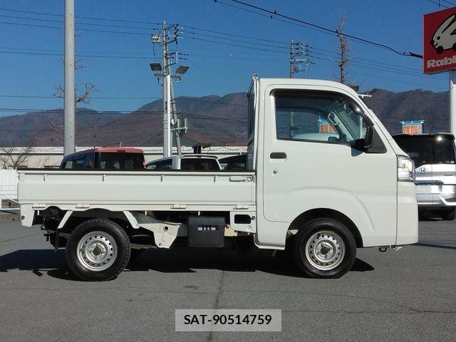 Daihatsu HIJET TRUCK 2016-04 2009614-3